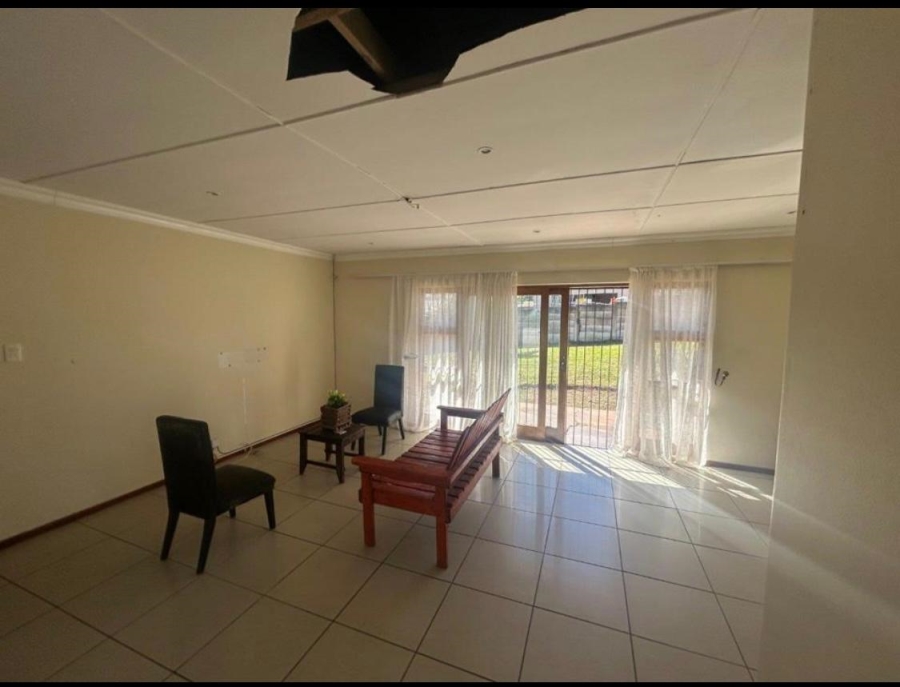 3 Bedroom Property for Sale in Amalinda Eastern Cape